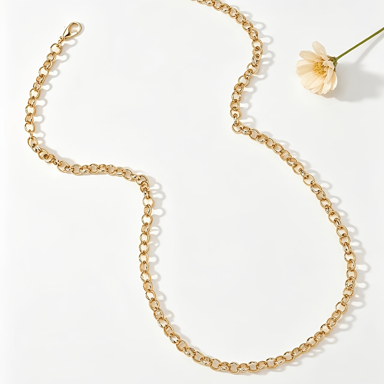 Women's Elegant Retro Versatile Chain Necklace, Exquisite Design
